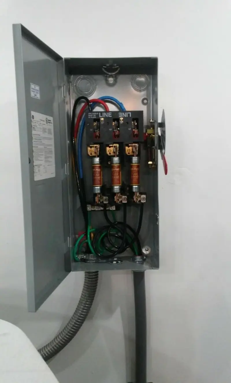 Three-phase disconnect switch installed for Electrical Wiring & Rewiring in Aztec